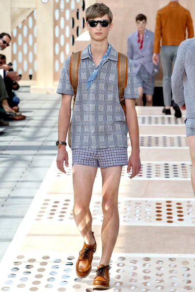 Look 6